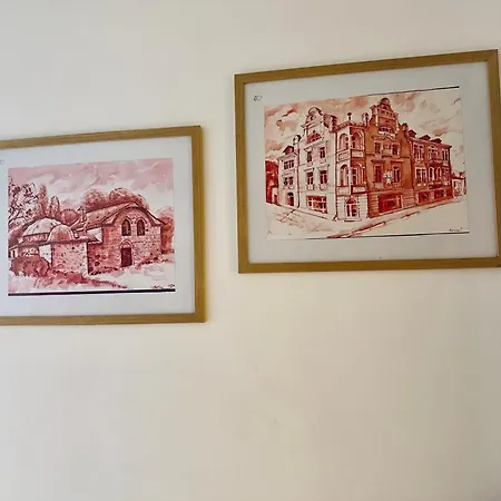 Apartament Unique Flat With Balcony In The Heart Of The