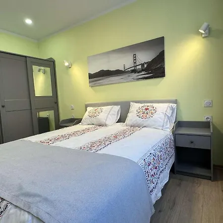 Unique Flat With Balcony In The Heart Of The * Kiustendił